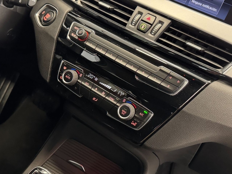 BMW X1 SDRIVE 18D  foto 35