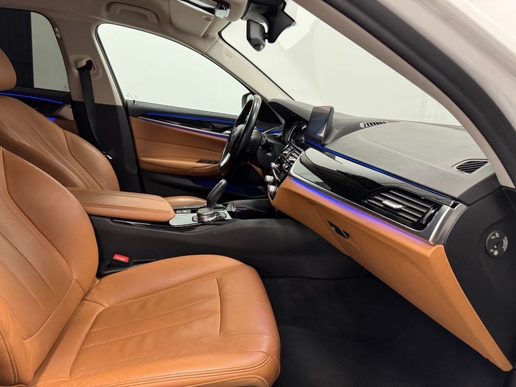 BMW Serie 5 520D  foto 26