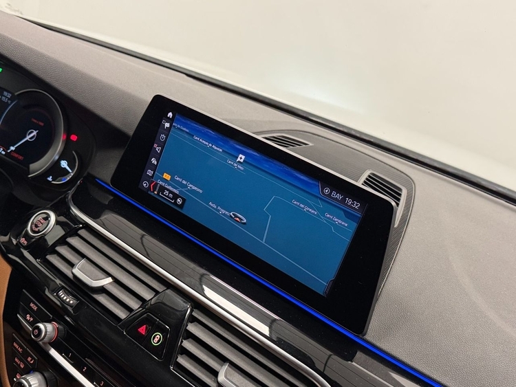 BMW Serie 5 520D  foto 29