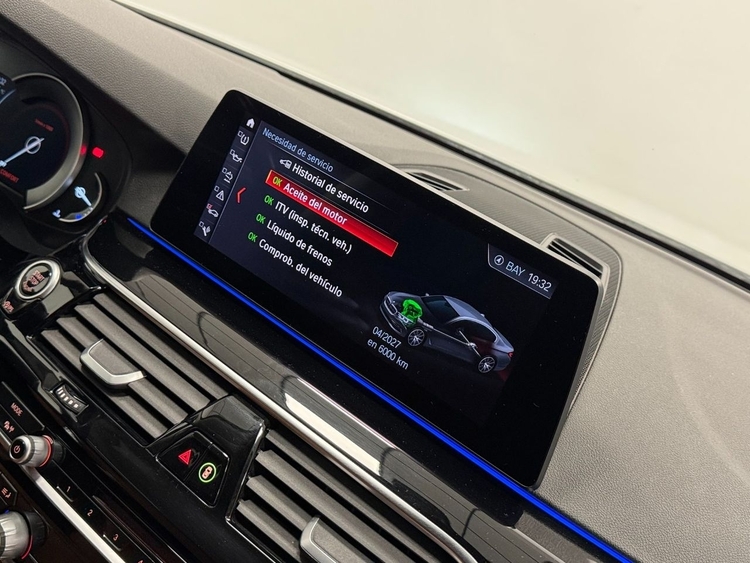 BMW Serie 5 520D  foto 31