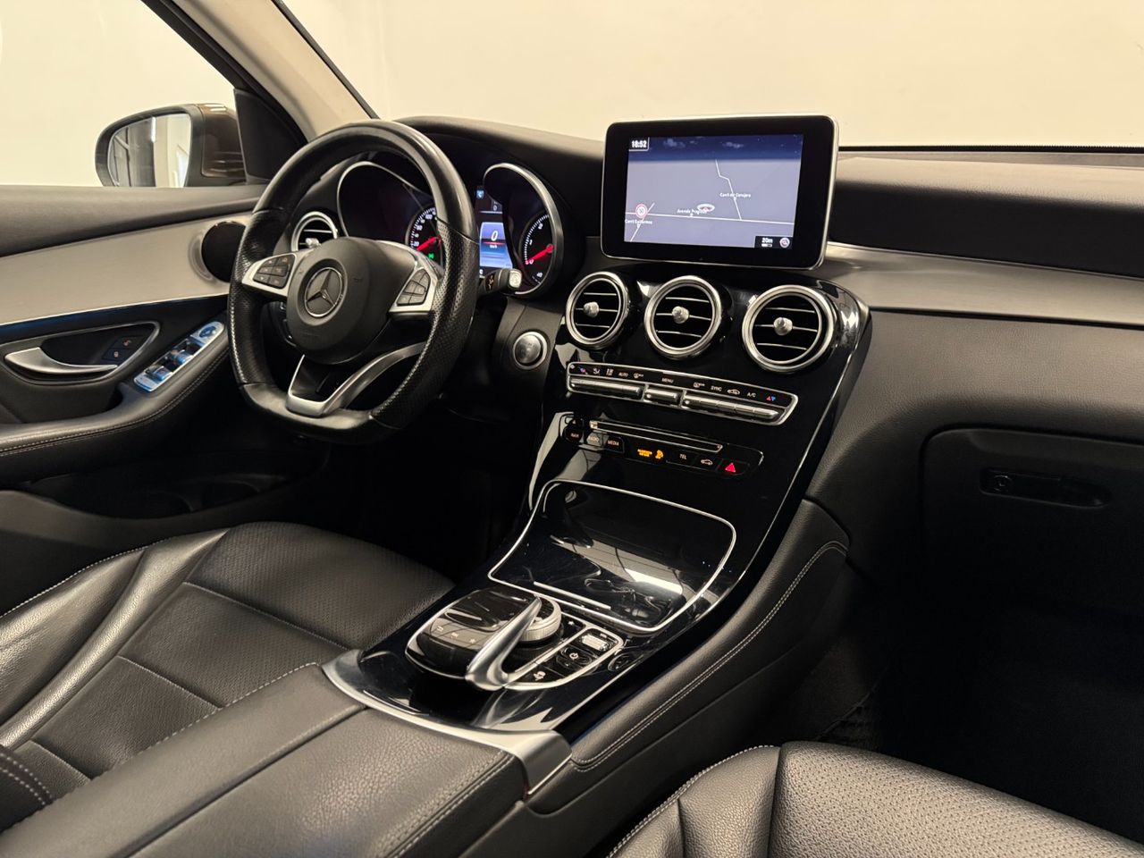 Mercedes Clase GLC AMG 220D 4MATIC  miniatura 12