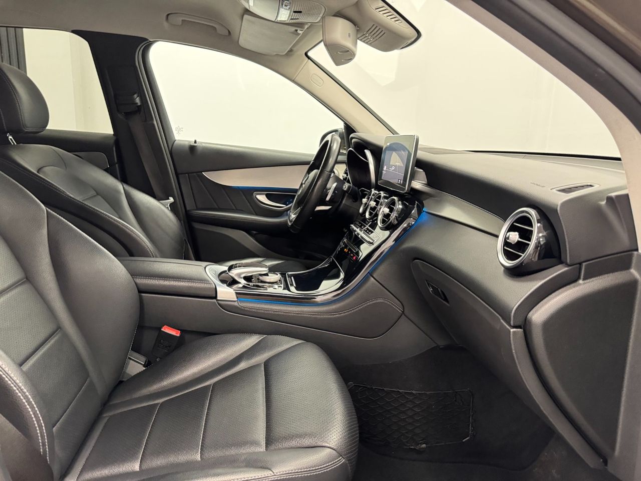 Mercedes Clase GLC AMG 220D 4MATIC  miniatura 29