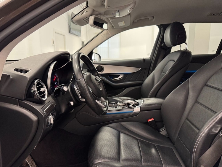 Mercedes Clase GLC AMG 220D 4MATIC  foto 15