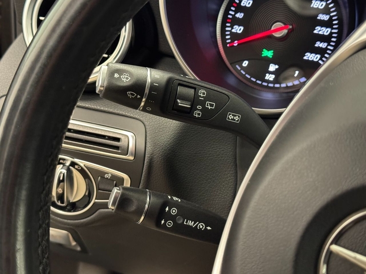 Mercedes Clase GLC AMG 220D 4MATIC  foto 22