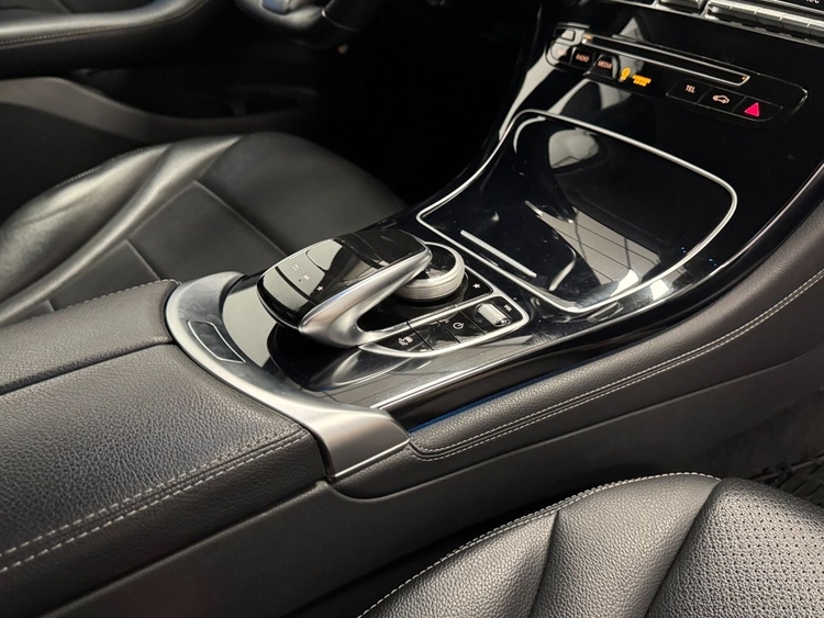 Mercedes Clase GLC AMG 220D 4MATIC  foto 38