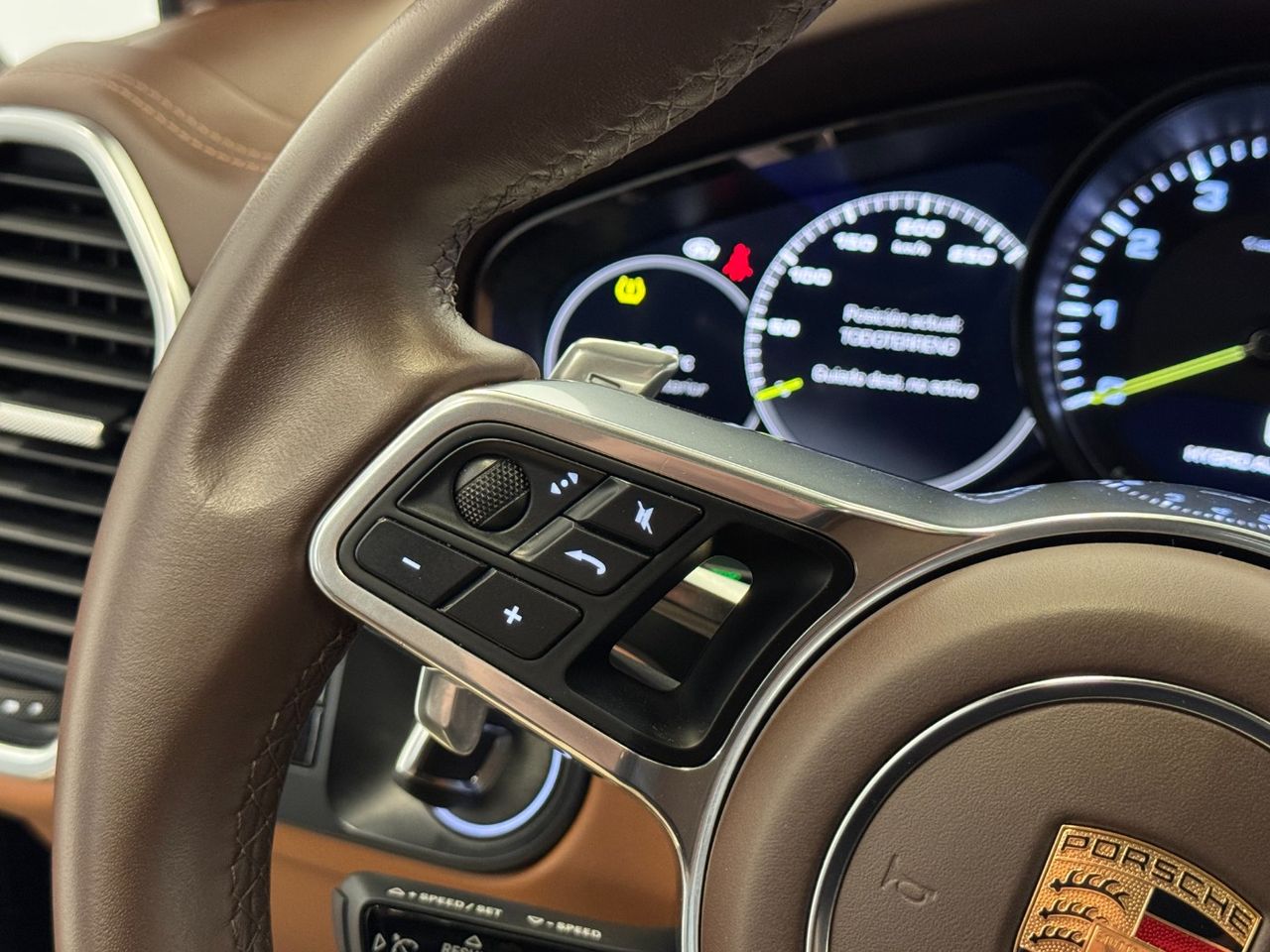 Porsche Cayenne CAYENNE E-HYBRID  miniatura 24