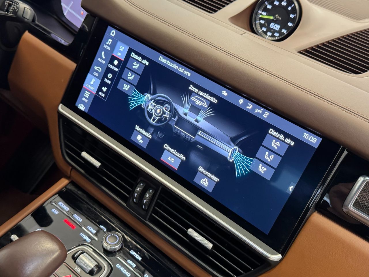 Porsche Cayenne CAYENNE E-HYBRID  miniatura 41