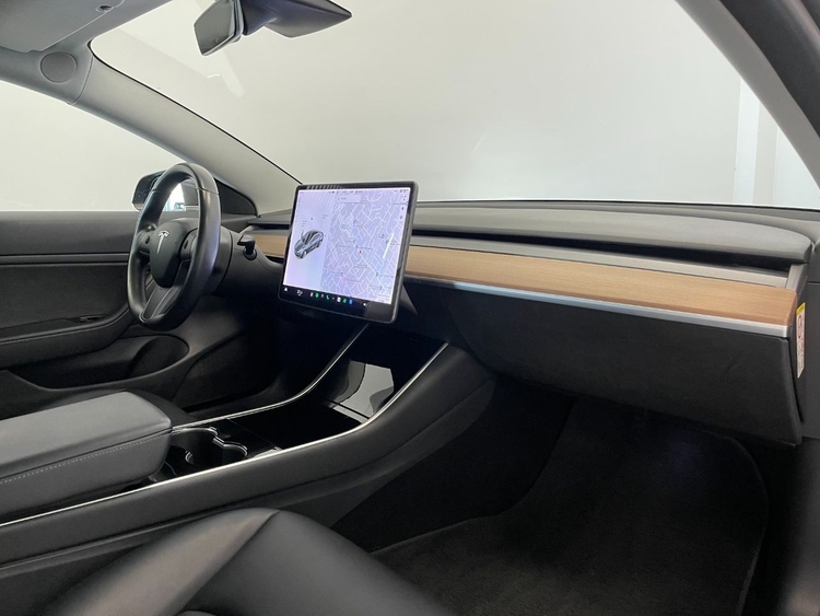 Tesla Model 3 GRAN AUTONOMIA DUAL MOTOR AWD foto 29