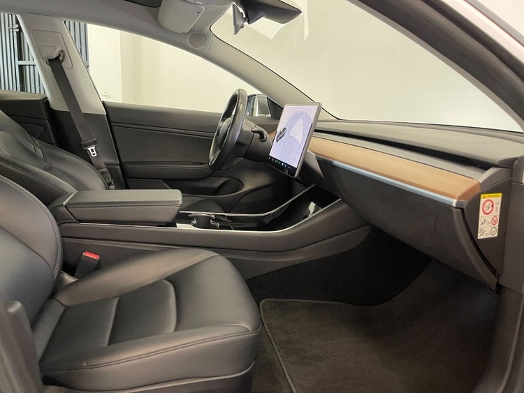 Tesla Model 3 GRAN AUTONOMIA DUAL MOTOR AWD foto 30