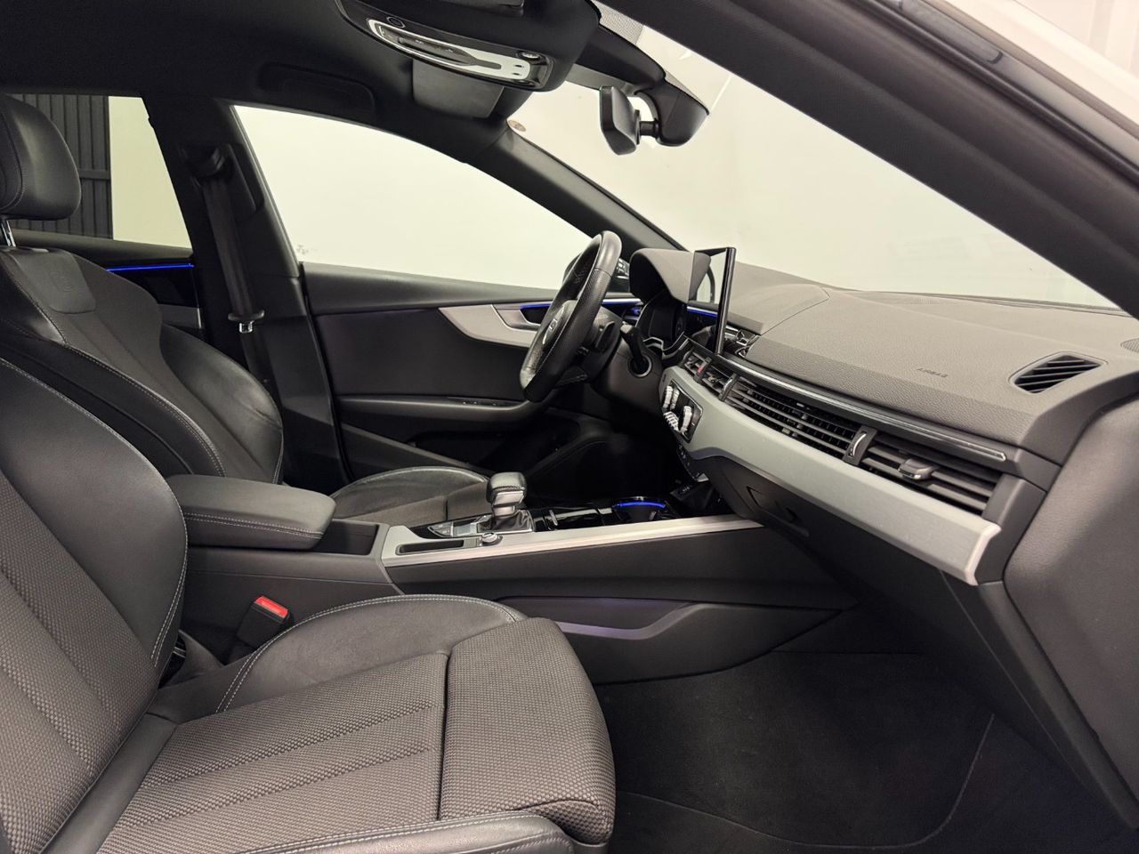 Audi A5 35TDI BLACK LINE S-TRONIC foto 26