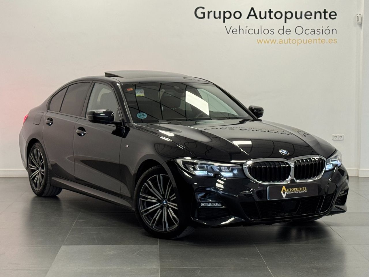 BMW Serie 3 320D M XDRIVE  foto 2