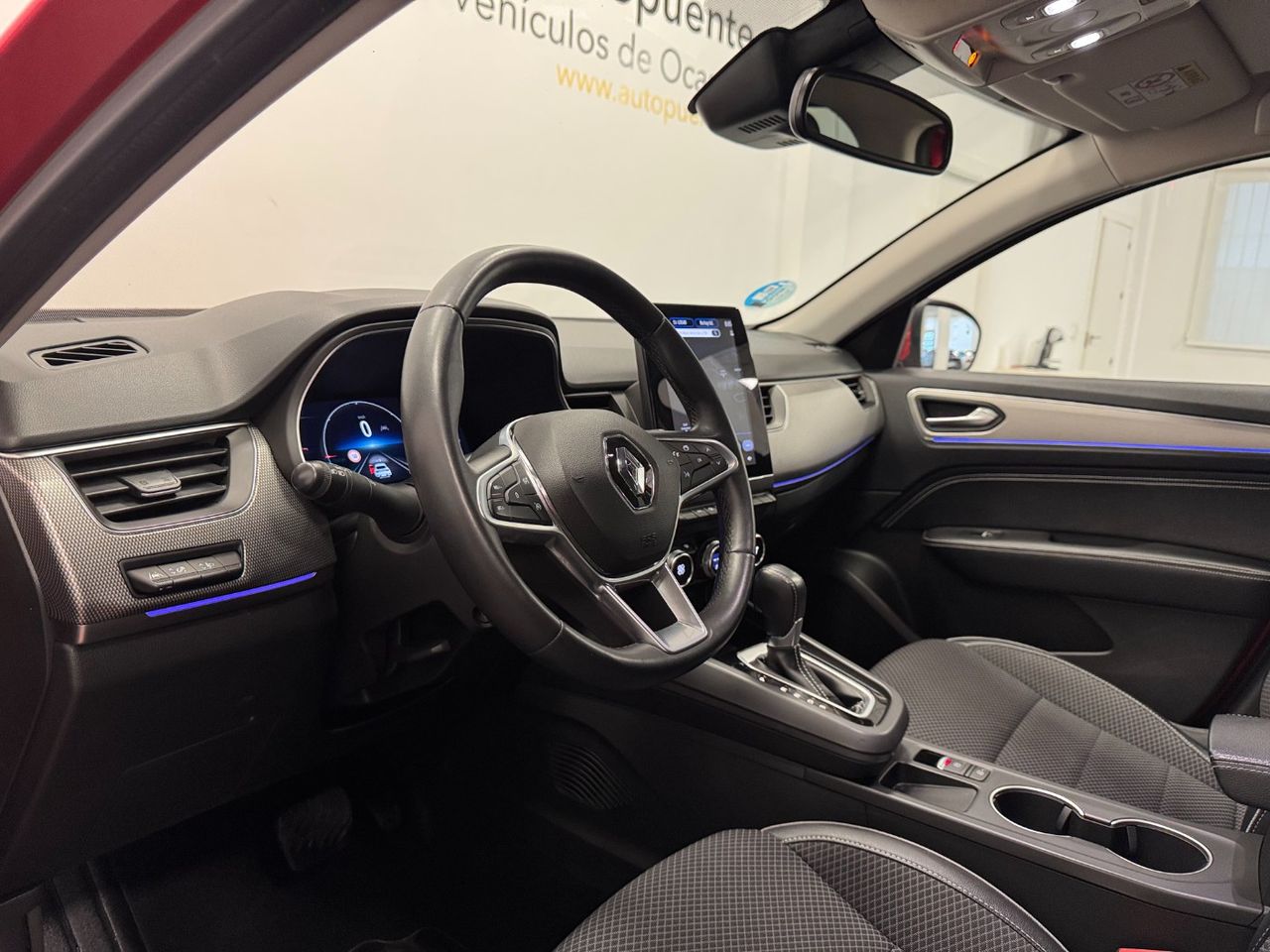 Renault Arkana TECHNO E-TECH miniatura 15