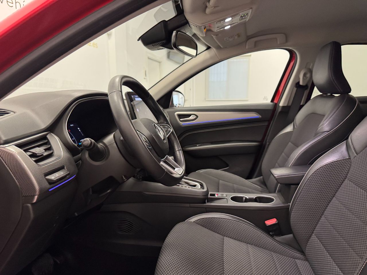 Renault Arkana TECHNO E-TECH miniatura 16