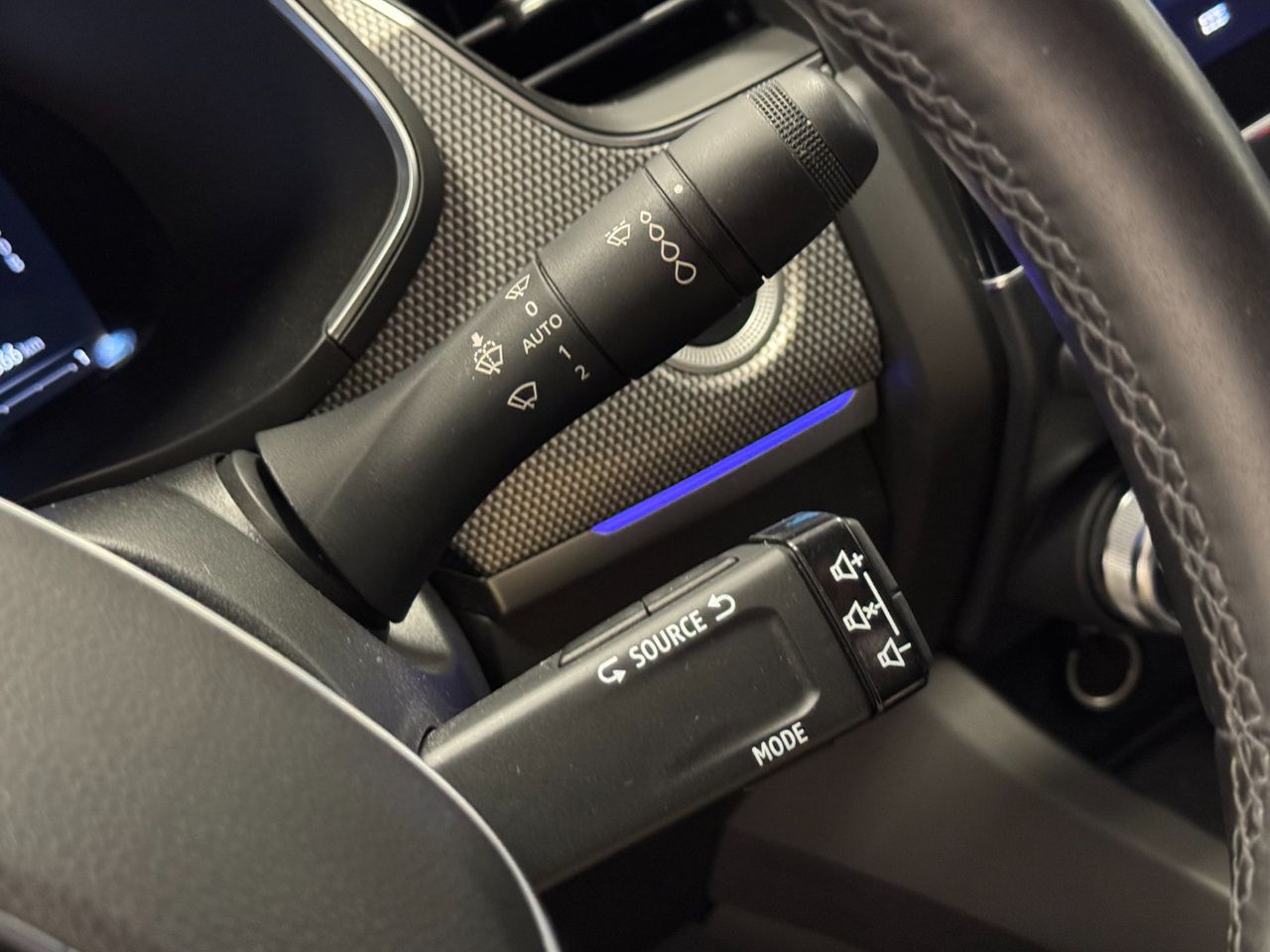 Renault Arkana TECHNO E-TECH miniatura 23