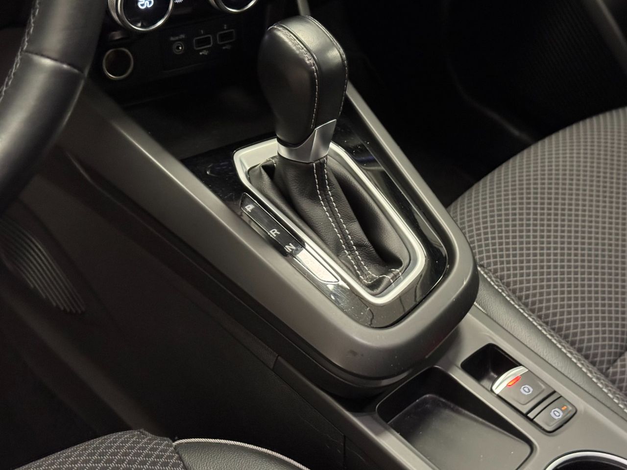 Renault Arkana TECHNO E-TECH miniatura 28