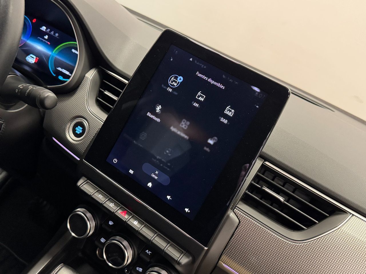 Renault Arkana TECHNO E-TECH miniatura 38