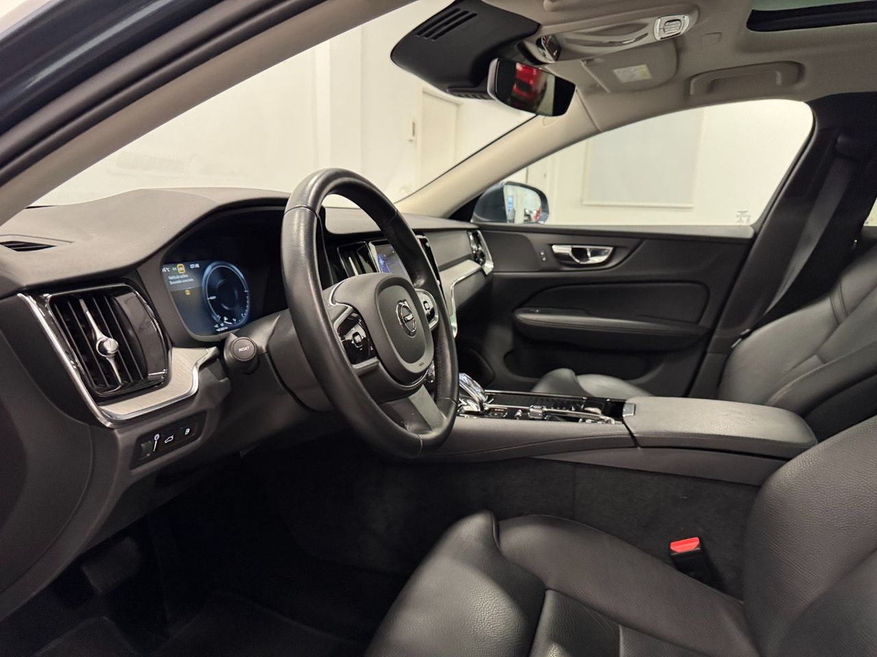 Volvo V60 T6 AWD RECHARGE INSCRIPTION miniatura 14