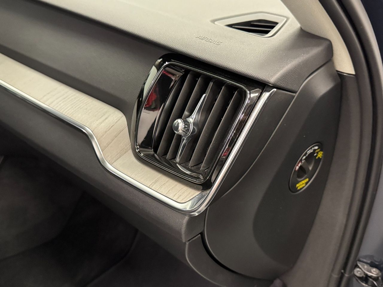 Volvo V60 T6 AWD RECHARGE INSCRIPTION miniatura 30