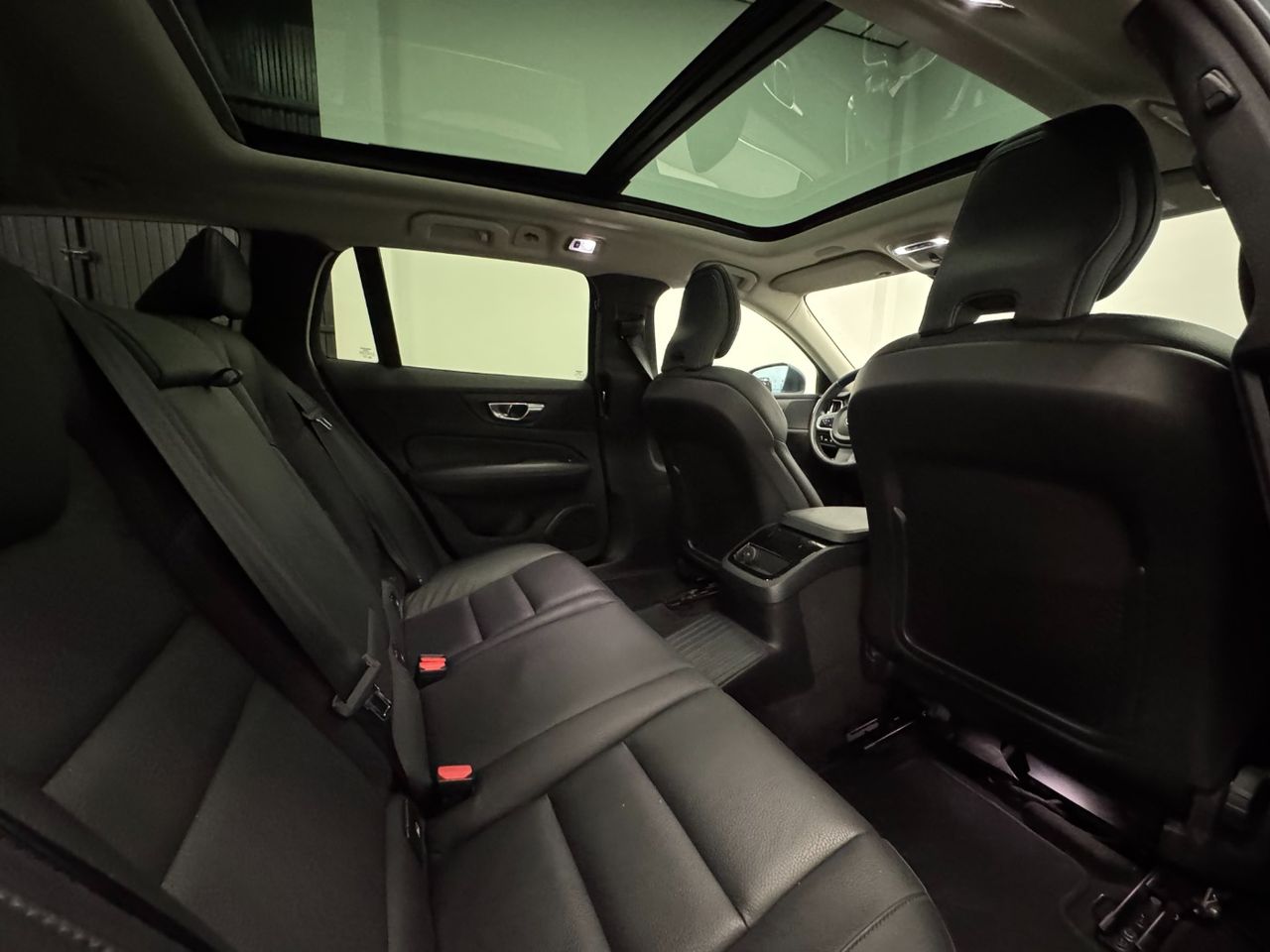 Volvo V60 T6 AWD RECHARGE INSCRIPTION miniatura 38