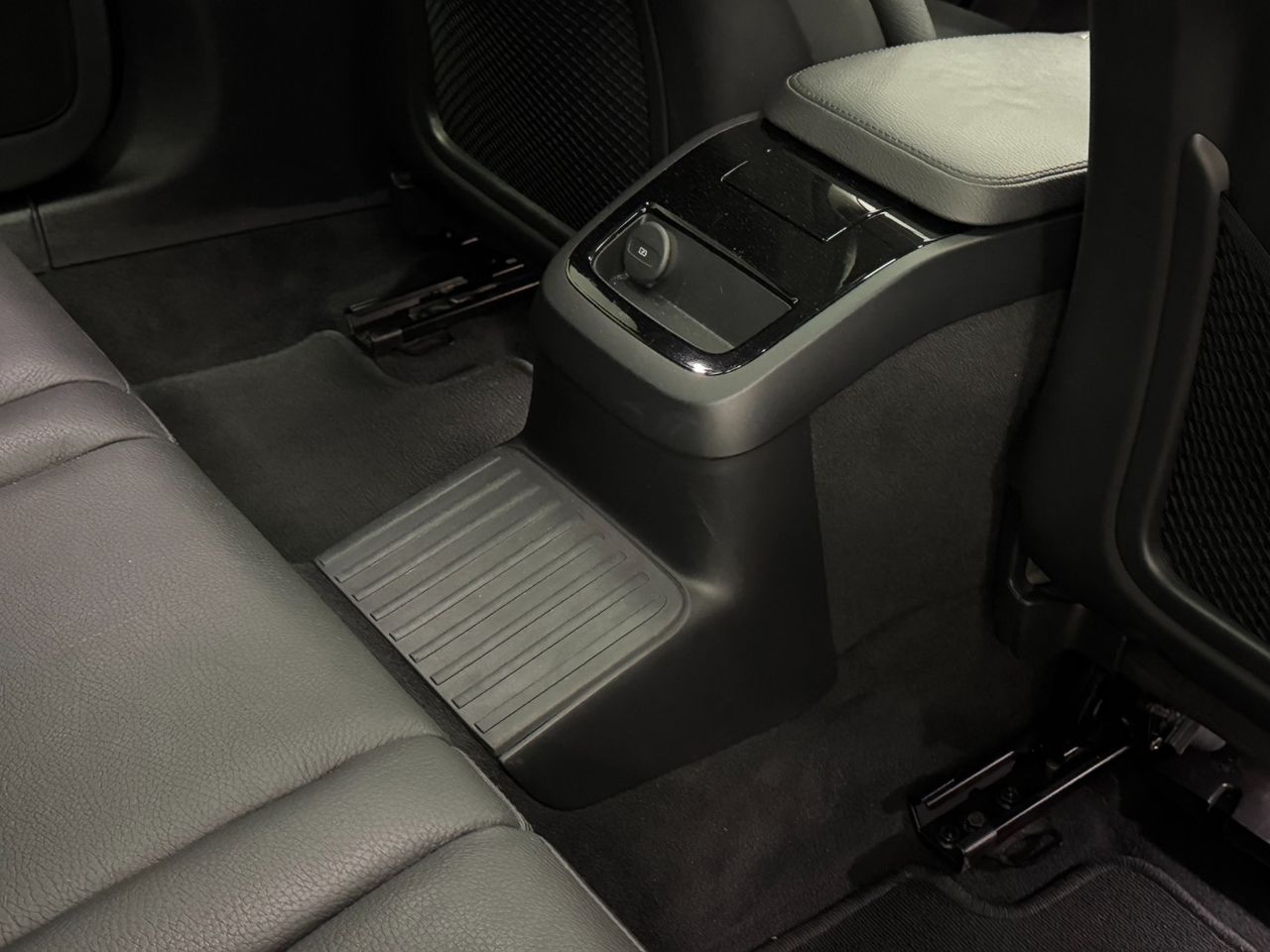 Volvo V60 T6 AWD RECHARGE INSCRIPTION miniatura 41