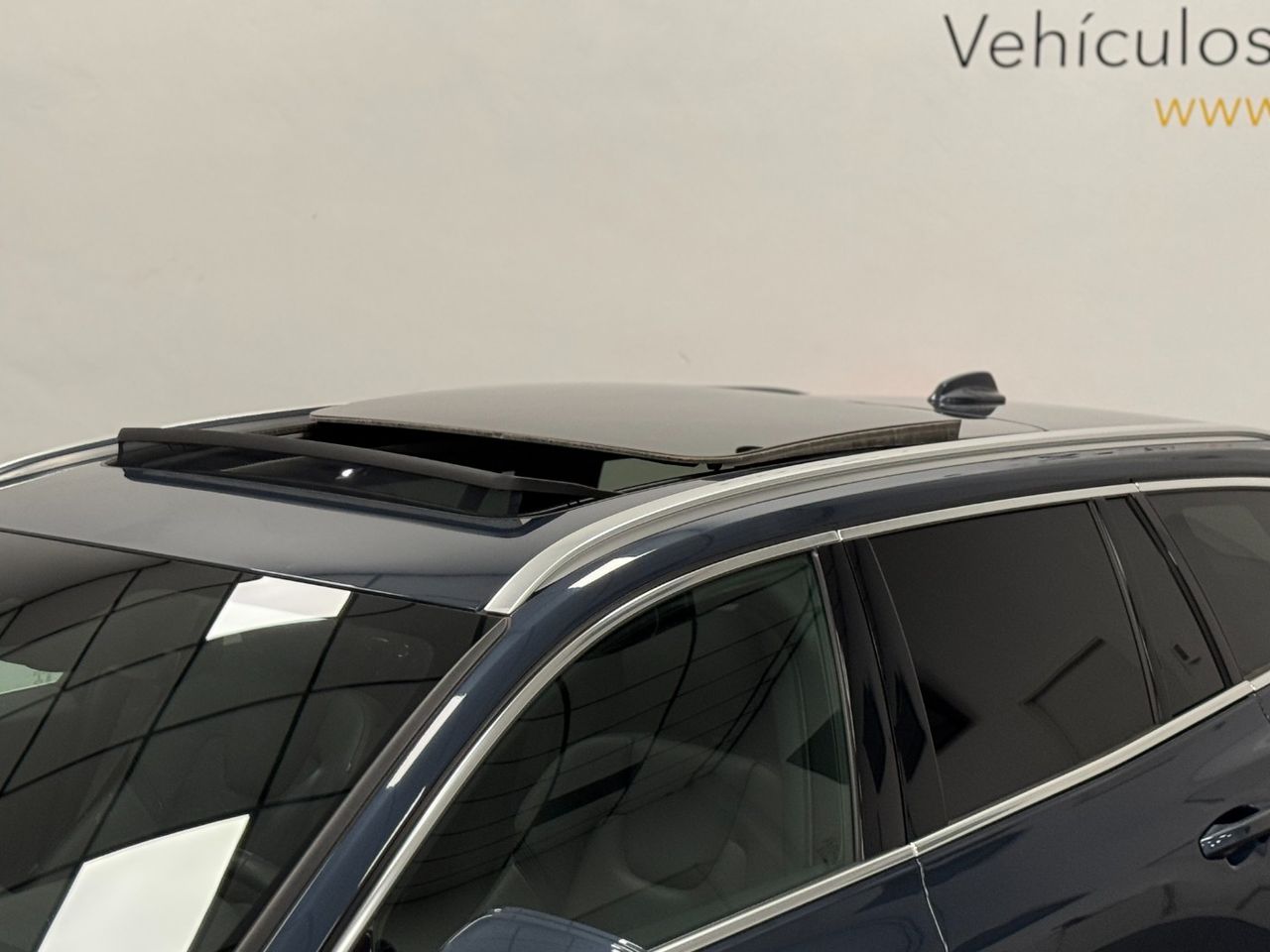 Volvo V60 T6 AWD RECHARGE INSCRIPTION miniatura 44