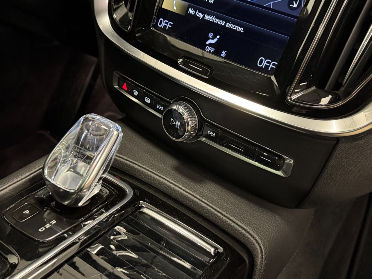 Volvo V60 T6 AWD RECHARGE INSCRIPTION foto 35