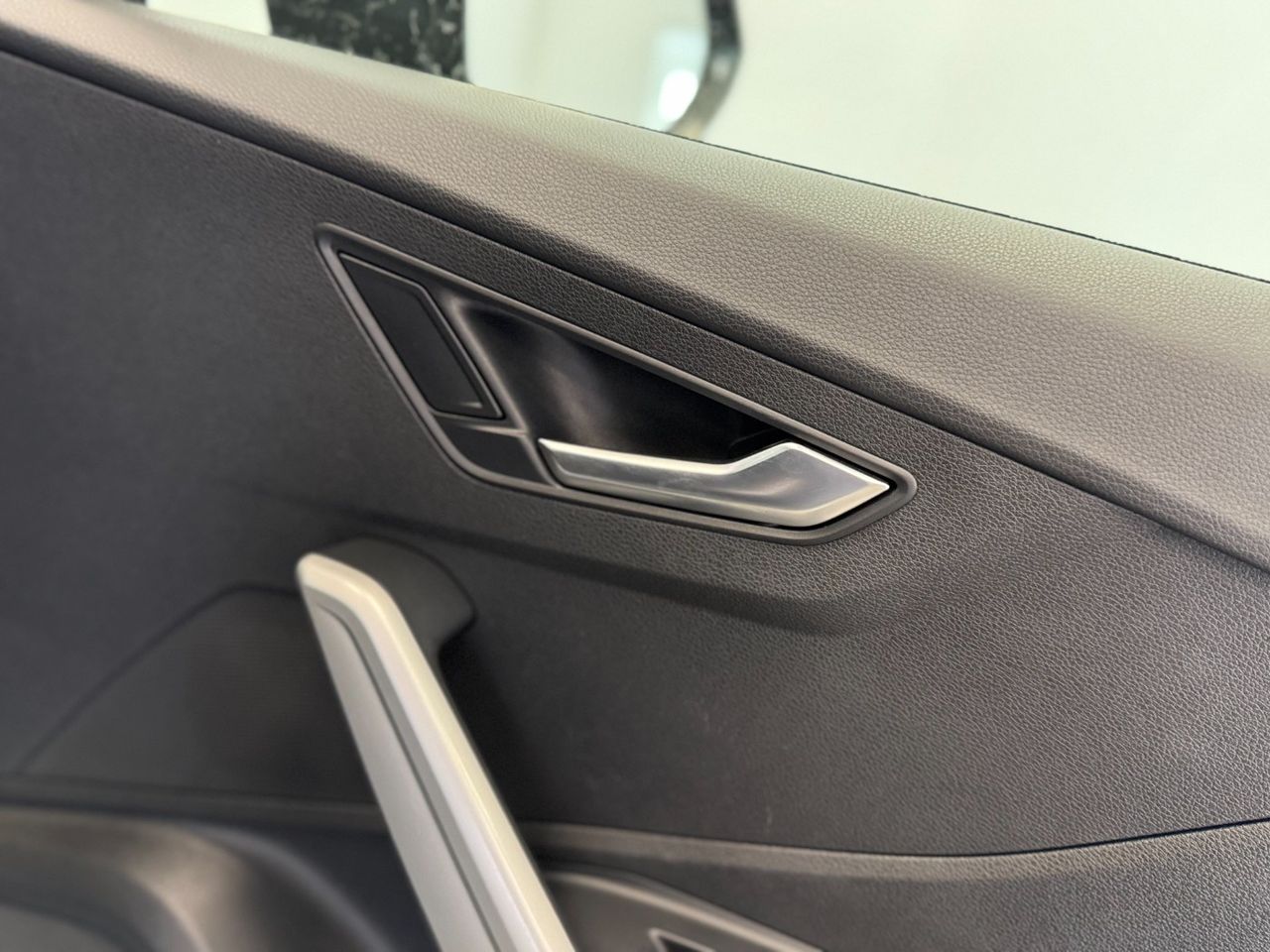 Audi Q2 ADVANCED 30TDI S-TRONIC foto 30