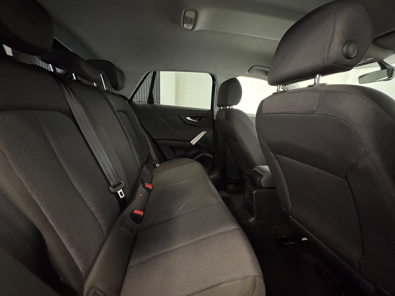 Audi Q2 ADVANCED 30TDI S-TRONIC foto 42