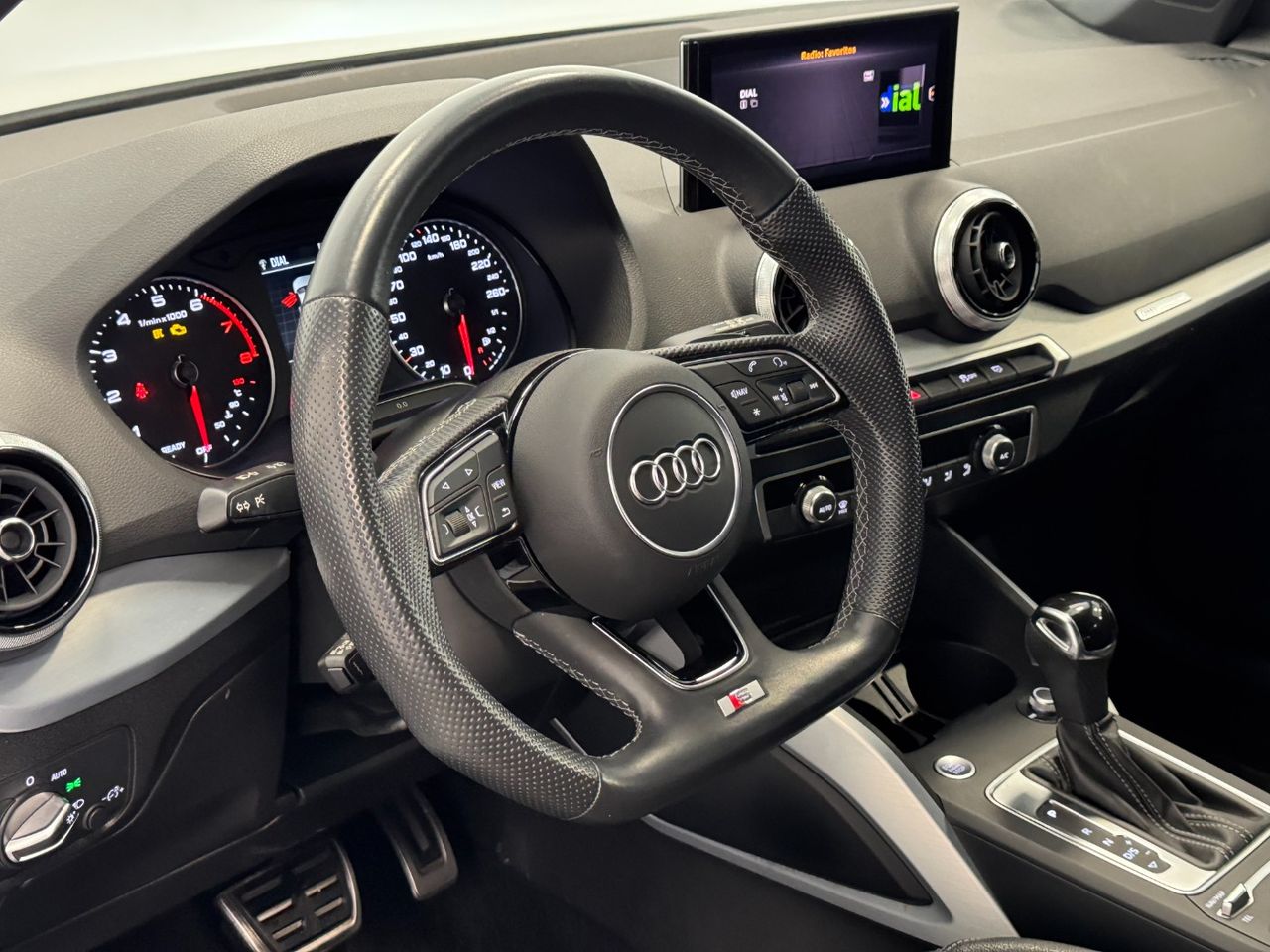 Audi Q2 S-LINE 35TFSI S-TRONIC miniatura 18