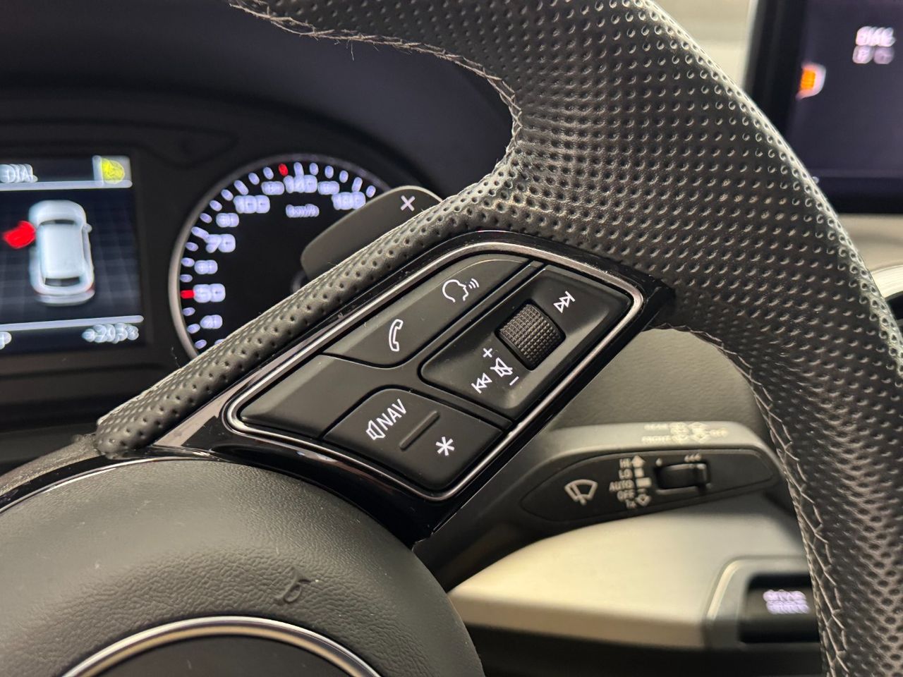 Audi Q2 S-LINE 35TFSI S-TRONIC miniatura 26