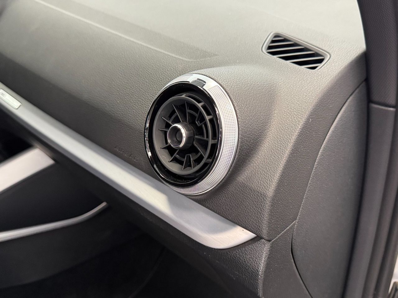 Audi Q2 S-LINE 35TFSI S-TRONIC miniatura 29