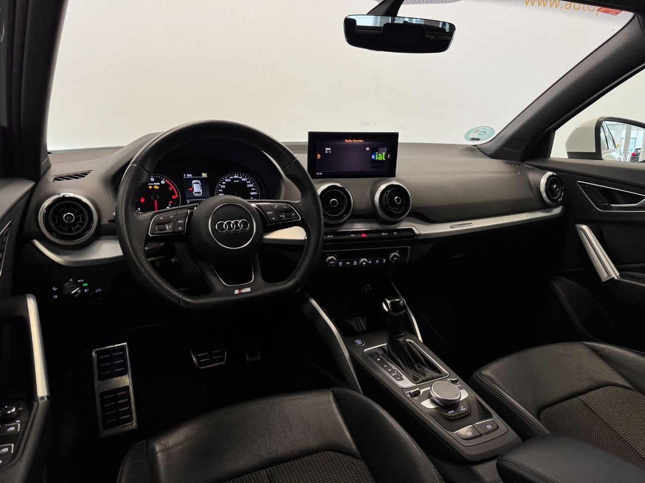 Audi Q2 S-LINE 35TFSI S-TRONIC miniatura 9