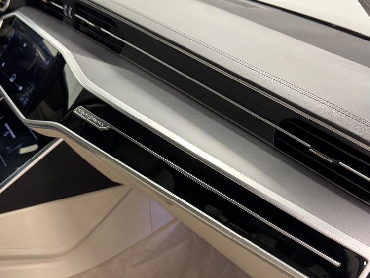 Audi A6 50TFSI E QUATTRO ULTRA S-TRONIC foto 36