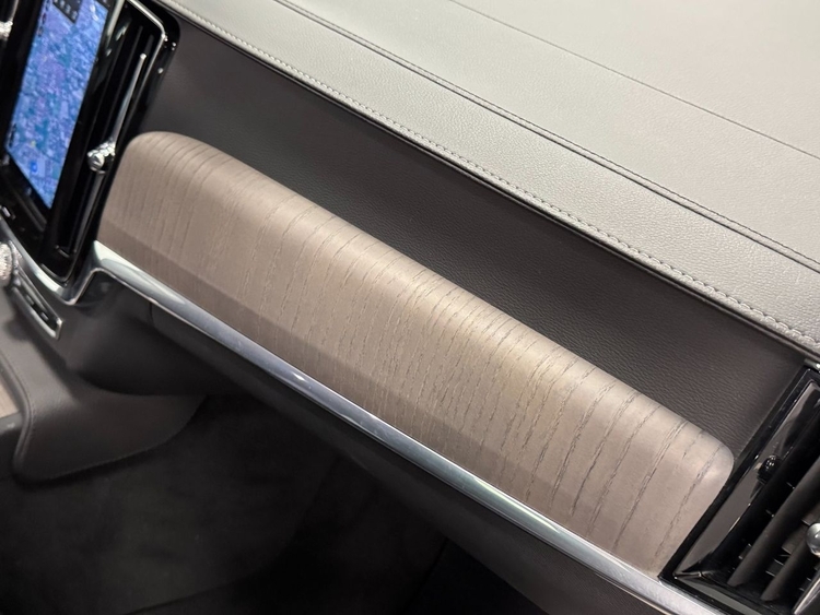 Volvo V90 CROSS COUNTRY 2.0 B4 AWD AUTO foto 30