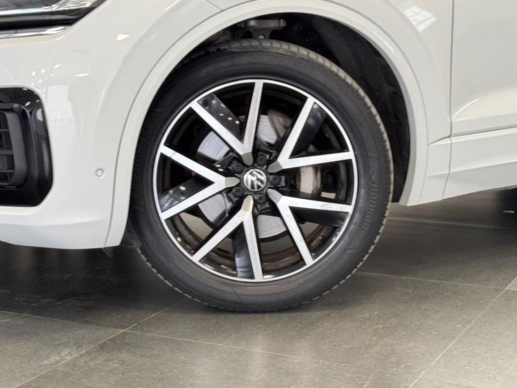 Volkswagen Touareg PREMIUM ELEGANCE 4MOTION foto 42