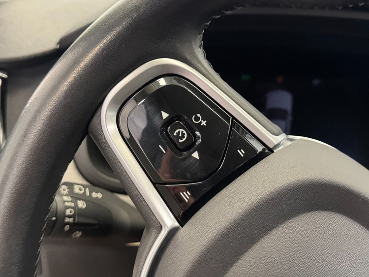 Volvo V90 MOMENTUM PRO AUTO foto 22