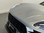 Porsche Macan MACAN miniatura 45