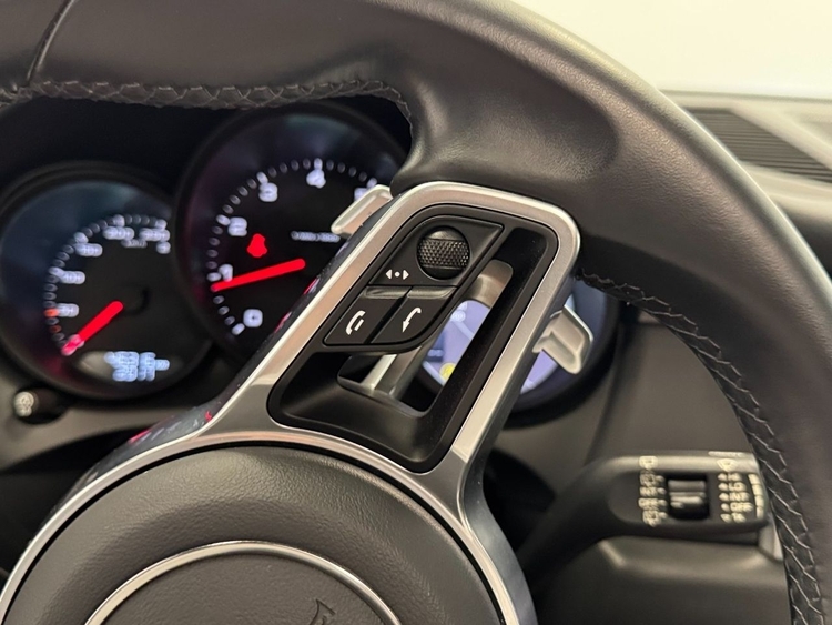 Porsche Macan MACAN foto 24