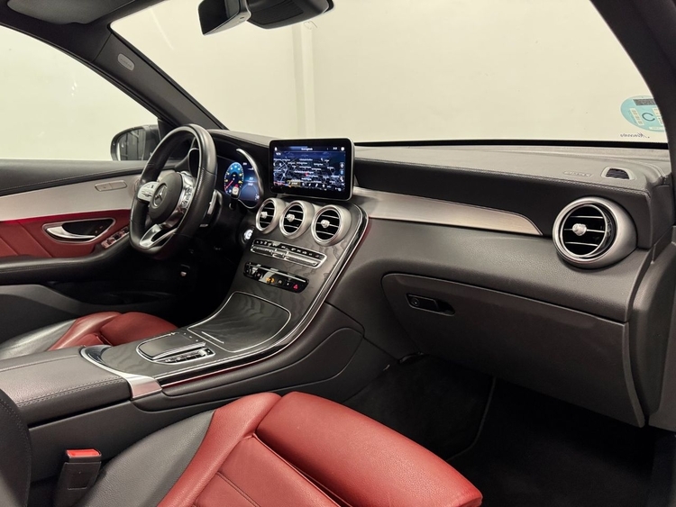 Mercedes Clase GLC GLC 300D AMG 4 MATIC foto 28