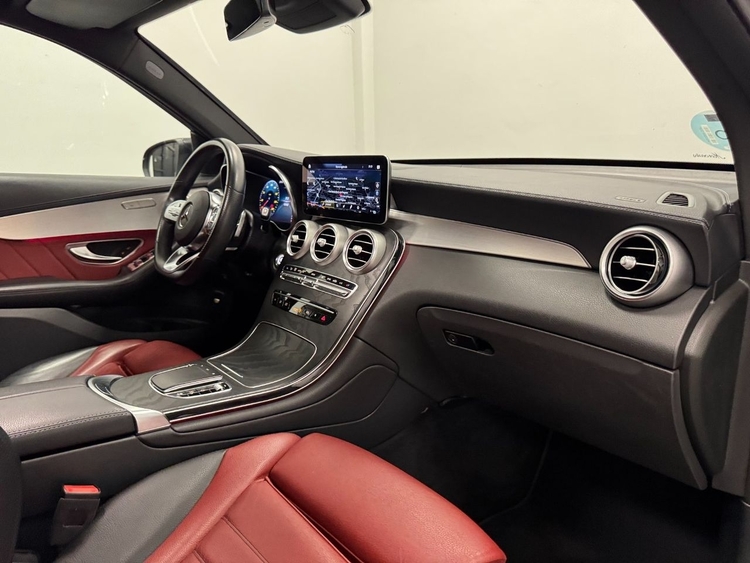 Mercedes Clase GLC GLC 300D AMG 4 MATIC foto 29