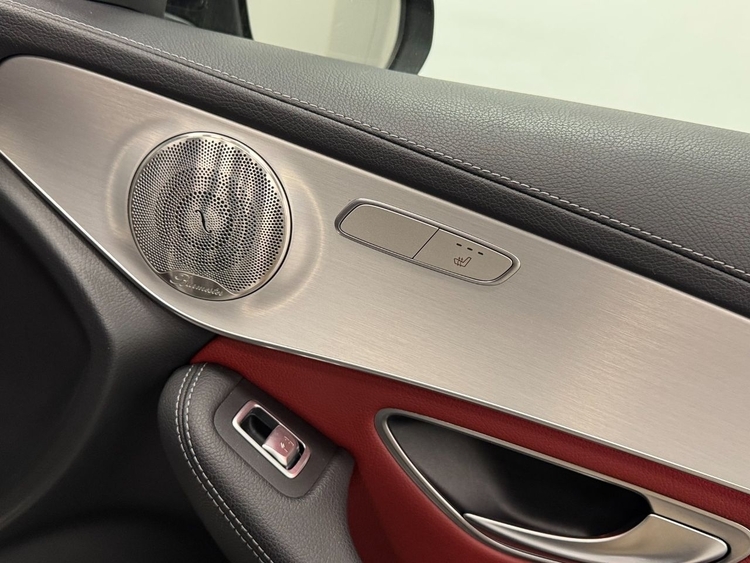 Mercedes Clase GLC GLC 300D AMG 4 MATIC foto 31