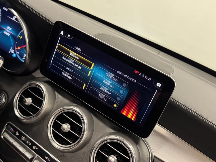 Mercedes Clase GLC GLC 300D AMG 4 MATIC foto 36