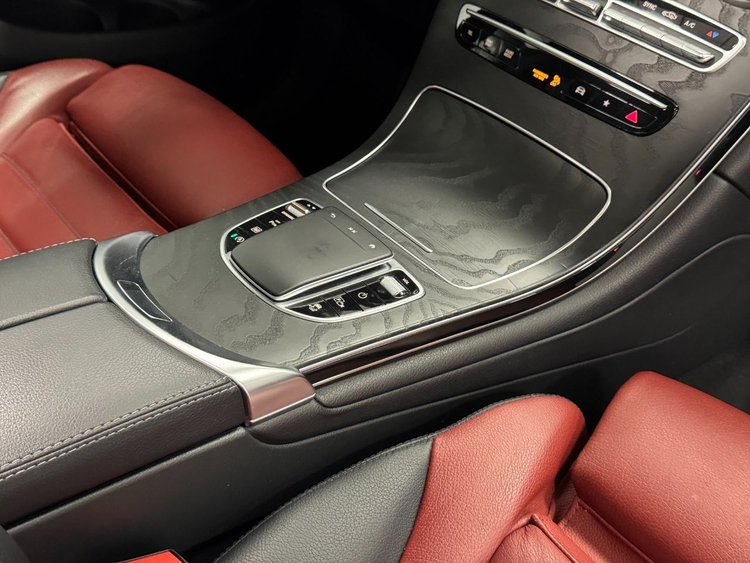 Mercedes Clase GLC GLC 300D AMG 4 MATIC foto 45