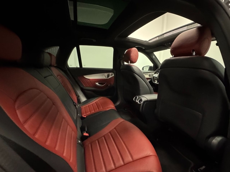Mercedes Clase GLC GLC 300D AMG 4 MATIC foto 47