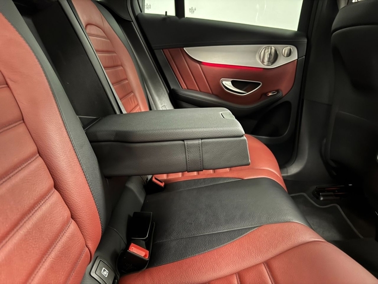 Mercedes Clase GLC GLC 300D AMG 4 MATIC foto 49