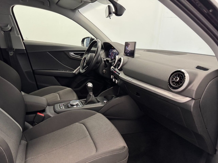 Audi Q2 S LINE 30TDI foto 30
