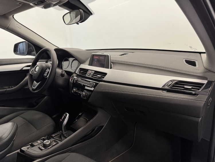 BMW X2 SDRIVE 18D foto 13