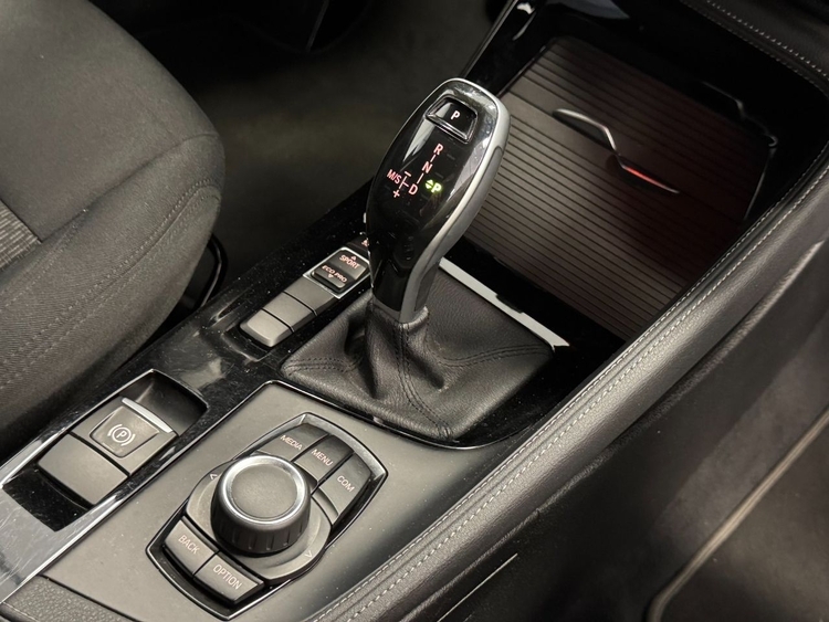 BMW X2 SDRIVE 18D foto 34