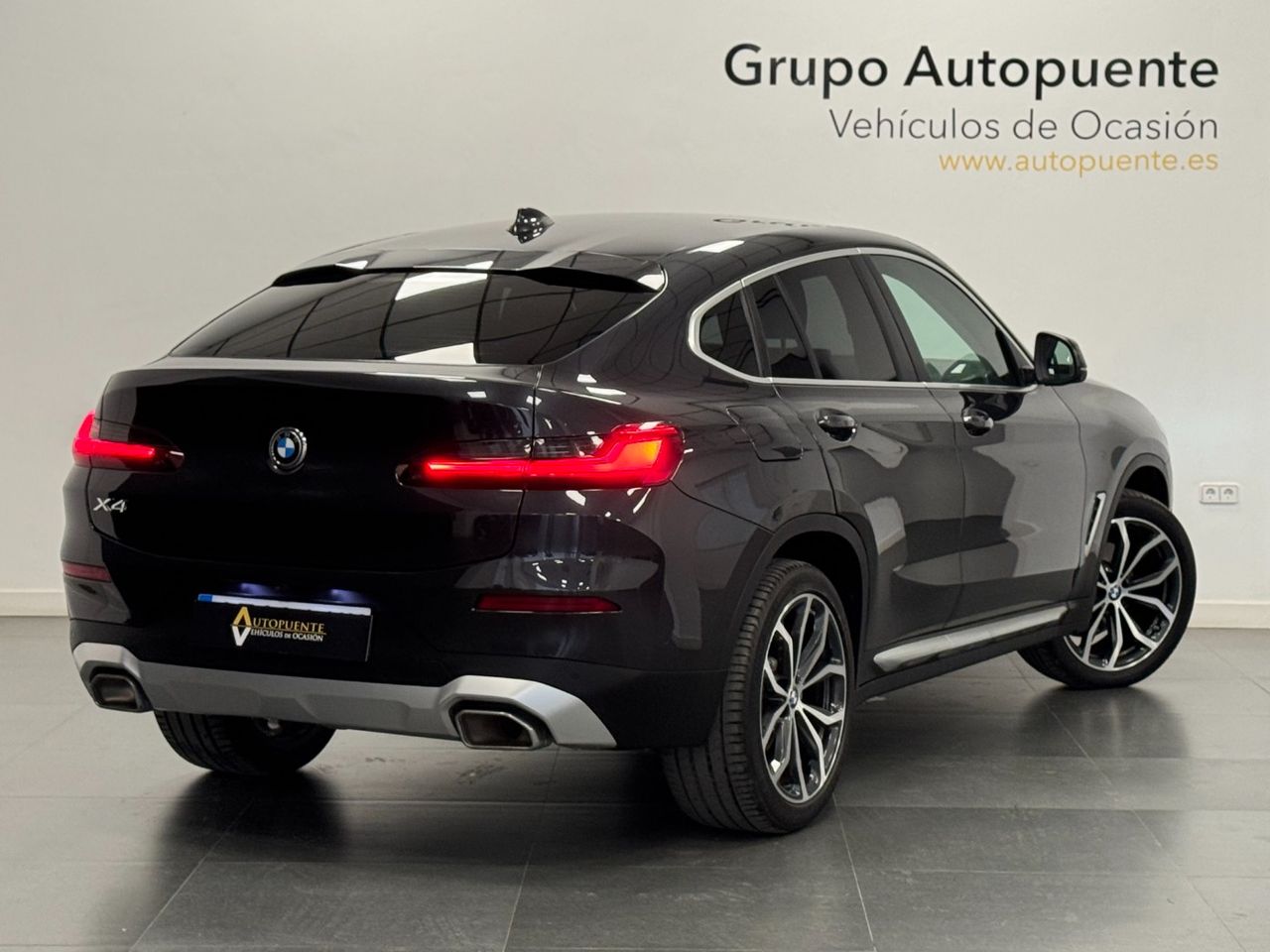 BMW X4 XLINE XDRIVE 20D miniatura 4