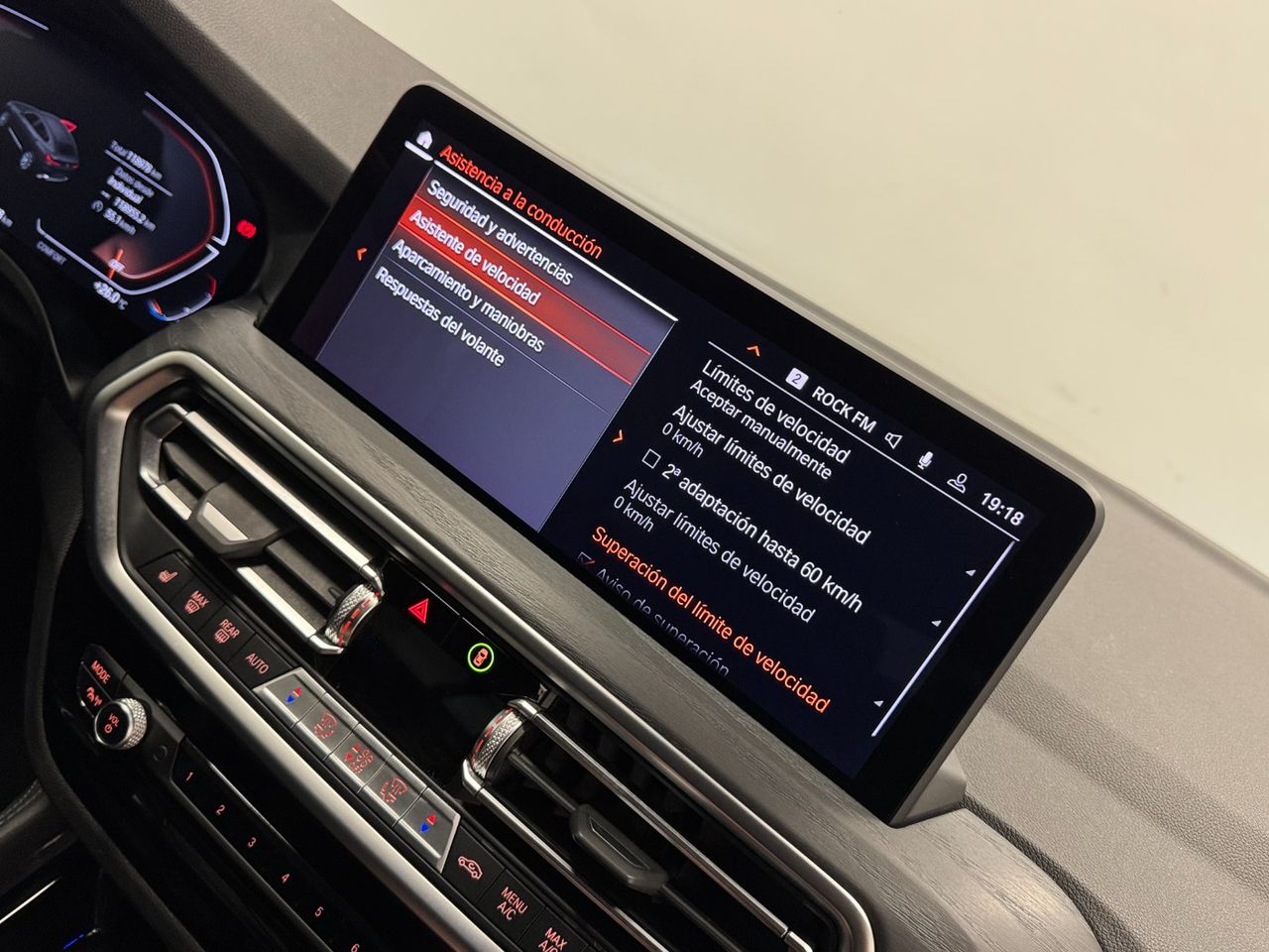 BMW X4 XLINE XDRIVE 20D miniatura 36